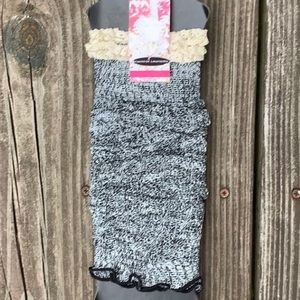 Chinese Laundry leg warmers